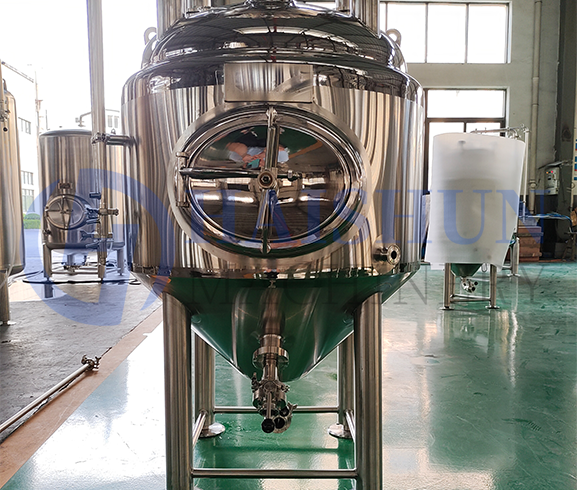 Cuves de fermentation empilées 3BBL